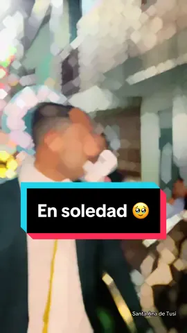 En soledad 🍻  #huayno #nuevaexpresionpomapata 💛 #losfeitos 🎶#expresion #banderosdecorazon #VoiceEffects #comparte #vira #fly #trumpet @Lizeth Lazaro 
