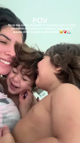 Pongamos mas atencion y dediquemos mas tiempo a las cosas que si son realmente importantes❤️ #family #familytime #toddlermom #toddlersoftiktok #kids #momlife #Lifestyle #contentcreator 