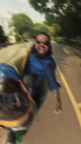 Welcome to NU DELHI ⚔️ We're streaming everywhere, hit that play button and hold on for dear life 🤘🔥 Link in bio #bloodywood #nudelhi #indianfolkmetal #newmusic #metal 