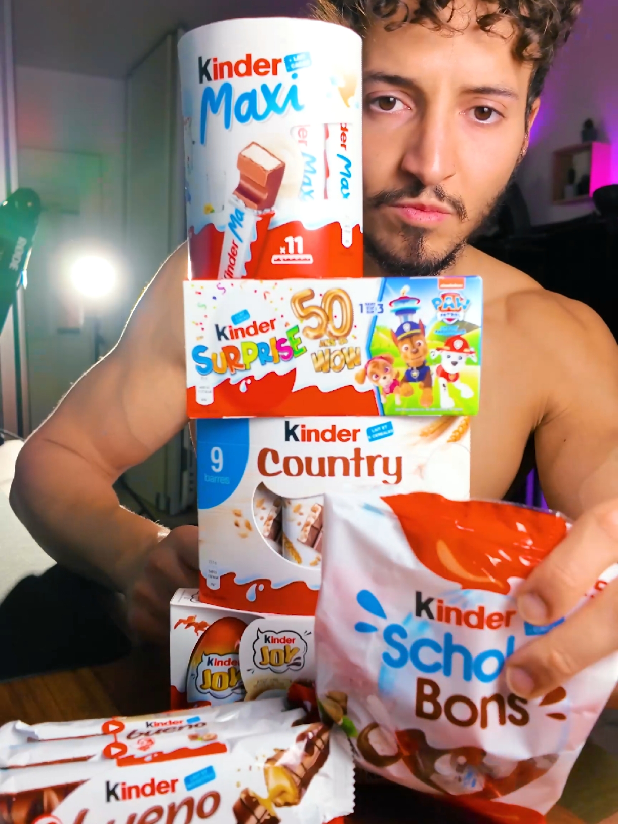 ✅️ Chocolats Kinder qu'on va tester! 🍫 (ce n'est pas une collaboration) #degustation #kinder #chocolat #snack #test #food 