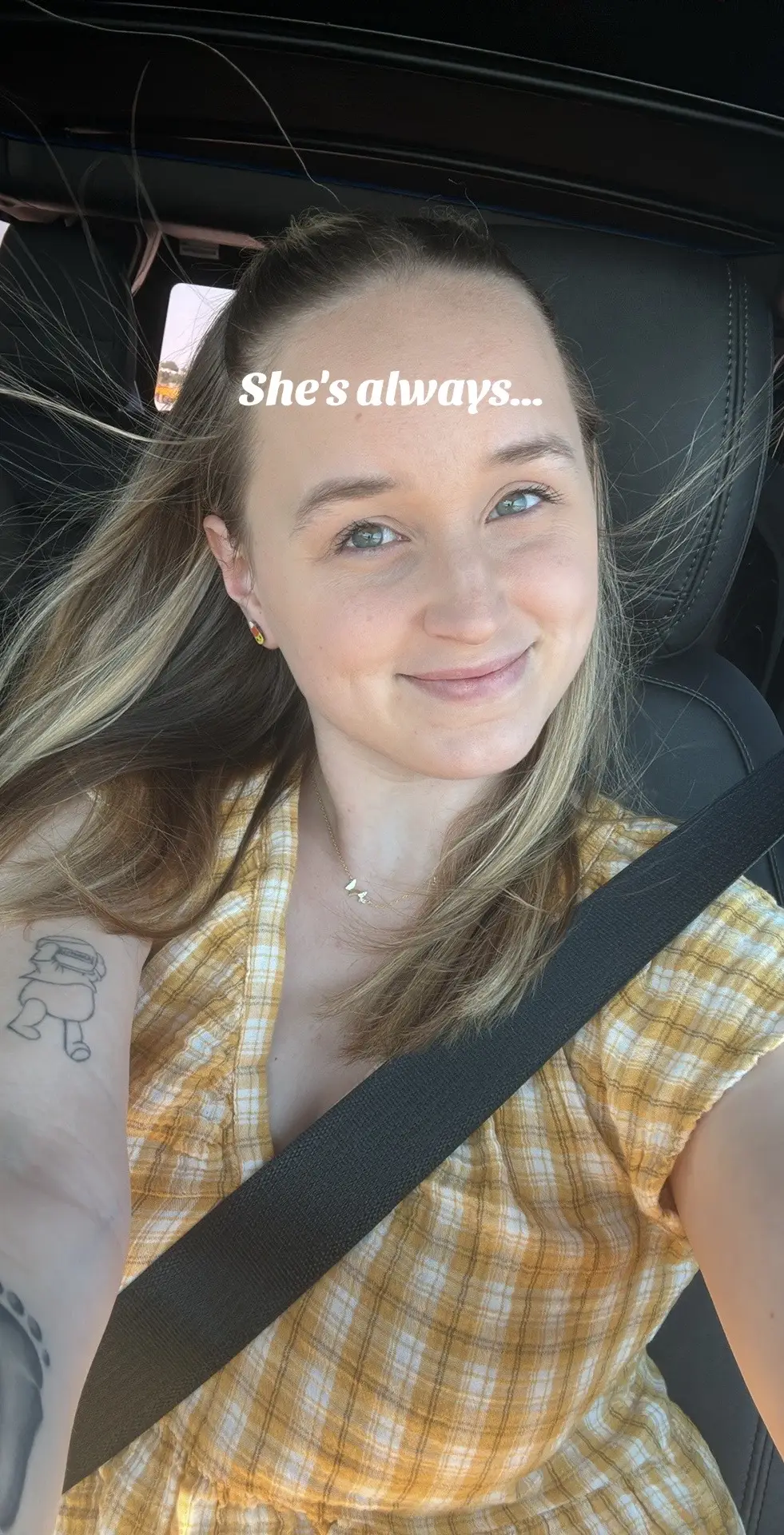 Enjoy my big head & mom life reality🫣 #momlife #MomsofTikTok #momhumor #neveralone #jokes #boymom #girlmom 