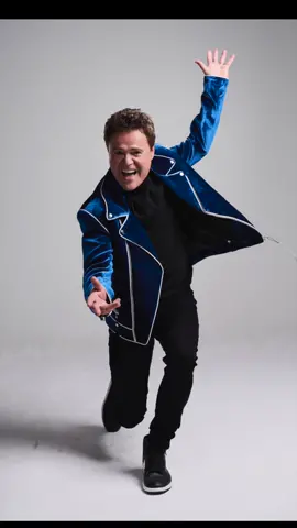 A little behind-the-scenes magic from my recent photoshoot! 📸🕺🏻 #DonnyOsmond #BTS #Photoshoot #Modeling