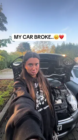 MY CAR BROKE ALREADY..😩💔