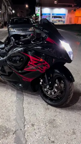 #hayabusa #busa #black #suzuki #suzukihayabusa #gsxr #brocksperformance #moto #ilegal 