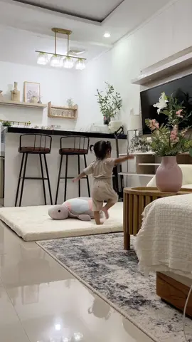 Harus dan tapi. #senikehidupan #perempuan #homedecor #beresberesrumah #rumahminimalis #fyp #adayinmylife ✨