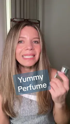 Si quieres oler rico este perfume! #perfume #olerrico #falldealsforyou   