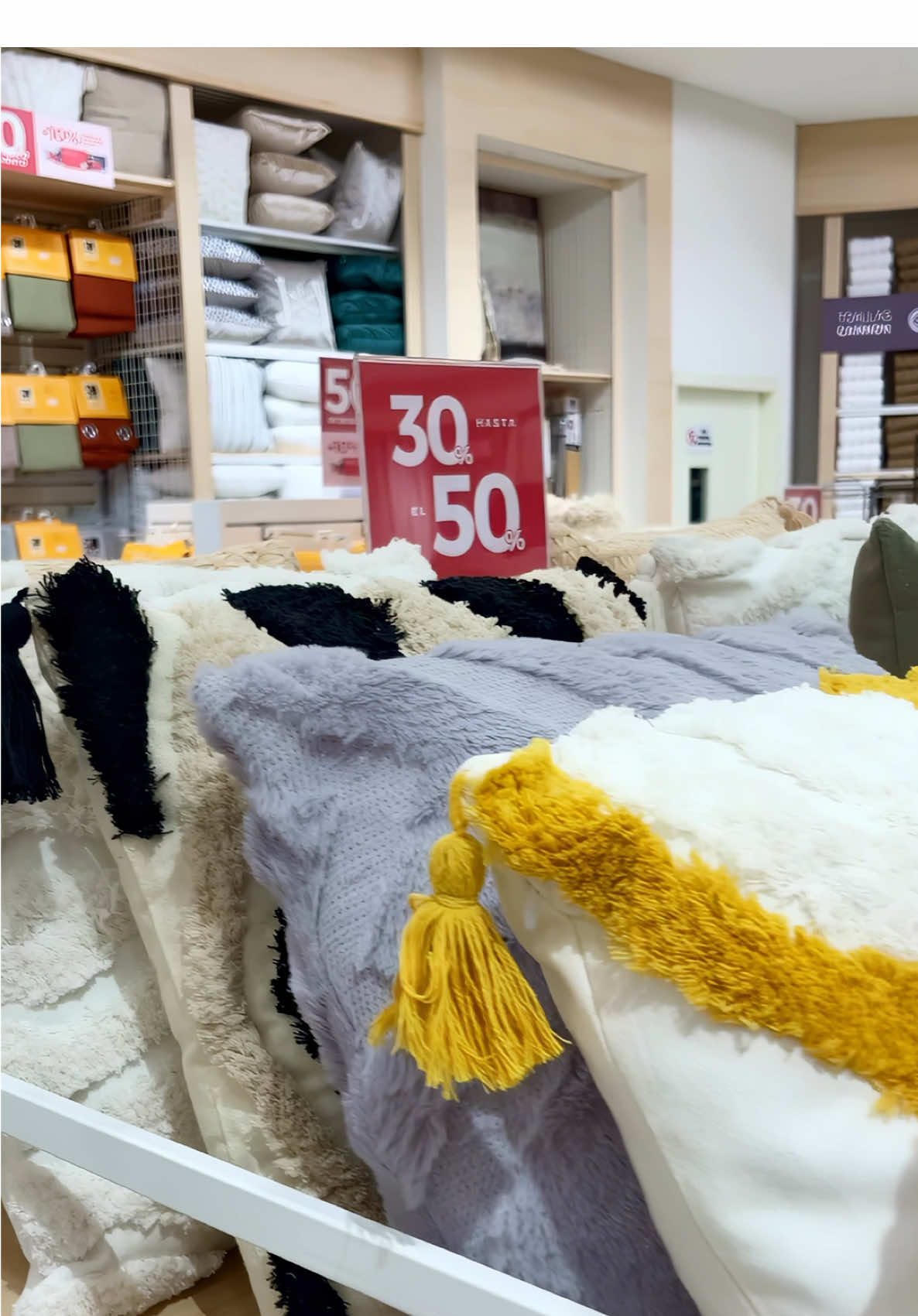 Puedes tener el hogar de tus sueños a un solo clic. 🤳✨ Descubre lo mejor de Oferta Hogar desde la App De Prati.  #DePratiHogar #OfertaHogar #HomeDecor