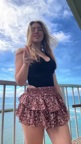 Such a beautiful day 😊 #fyp #viral #bop #reeses #catmom #kitty #vacation #fakebodyy⚠️ 