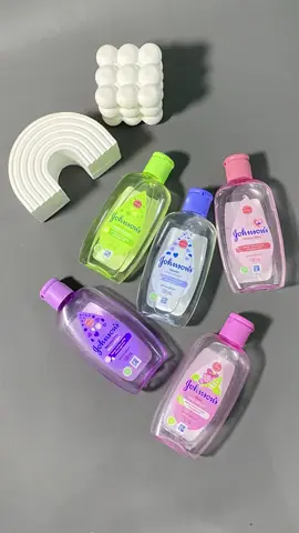 Parfume sejuta umat yang wangi nya enak banget😍🤍 #parfumviral #parfumebayi #bayi #johnsonsbaby #parfumerecommended #fyp #fypシ 