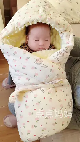 Khăn ủ choàng trần bông cho bé. Mùa đông này con konsojw lạnh #uchoangsosinh #nuoicon #mebimsua #chamcon #xuhuong 