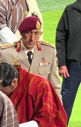 Grown up watching this two man with our king. Big salute to Dasho Trobi and Dasho Zhimpoen for your service and keeping our king safe. #bodyguards #kingofbhutan #royalfamily #bhutanese🇧🇹 #bhutanesetiktoker #bhutanesemuser #kingofbhutan🇧🇹🙏✨❣️ 