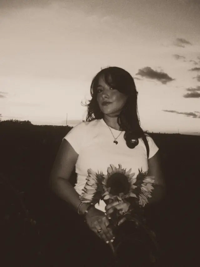 Pumpkin patch and sunflower farm! 🧡 #pumpkinpatch #pumpkinseason #sunflowers #sunflower #southernhillsfarm #fallfamilyphotos #fallfamilyactivities #familyactivities #fallfamilyactivities #fallfun 