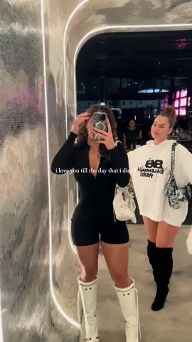 Foreverrr 👯‍♀️🤍