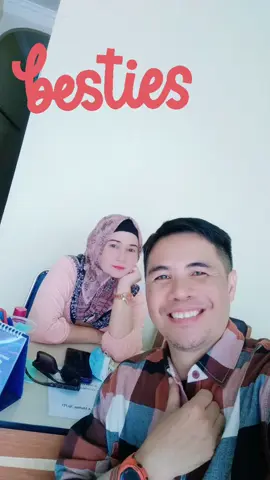 bismillah, selfie bareng besstie @eka  namila 🤗🥰#viralvideo #fypシ 