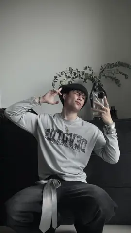 [Mới] Áo thun tay dài Melatic 🍂  Cập nhật áo mới cho outfit thu đông 😎  Sản phẩm có sẵn trong 🛒  #devotus #OOTD #fallfashion #outfitideas #outfitinspo #streetwear #fitcheck #fashion #localbrand #saigon #phoidodep #phoidonam #trending #xuhuong #tiktok #fyp 