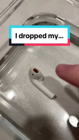 I cant be the only one that this ALWAYS happens too 😅 #earbuds #earbudswireless #earbudsviral #dirtyearbuds #viral #creatorsearchinsights #blackfridaydeals 