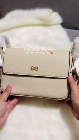 Treasure 22 in Vanilla from @SGFINDSMANILA 🥰 #houseoflittlebunny #houseoflittlebunnyph #houseoflittlebunnytreasurepu #unboxing #unboxingvideo #asmr #deservekoto #katasnghea #fyp #foryoupage 