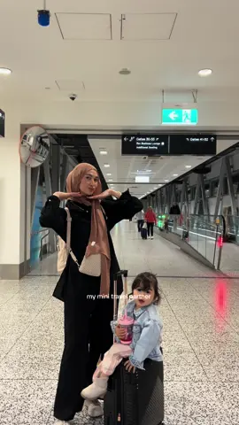 #OOTD #airportoutfit #hijabi #modesty #hazaragi_هزارگی #afghan #travel #fyp #fypシ 