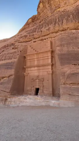 Exploring Hegra #alula #travel #visitsaudi 