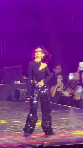 …a Standing Ovation she so rightfully deserved. - bbph  @Sarah Geronimo  #SarahGForBillboardPHMainstage • Credit to all the owners of the videos •  #S#SarahGeronimoS#SarahGS#SarahGeronimoGuidicelliS#SarahGuidicelliM#MrsGM#MrsGuidicelliS#SGS#SGGP#PopstarRoyaltyP#PopSuperstarQ#QueenA#AshMattP#PopstersB#BillboardBillboardPH #fyp #fypviral #fypviralシ #fyppppppppppppppppppppppp 