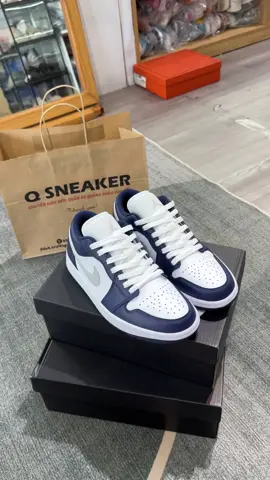 Midnight Navy Bản mới...Xin mời ae lên chân nhé🛒🛒😁#sneakers #trending #nikejordan #giaydep #nikejordan 
