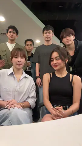 🙋🏻‍♀️🙋🏻‍♂️ raise your hand kung namula ka seeing #Vivoree #AnalainSalvador #DylanYturralde #MarcNaninngaJr #Binsoy and #JarrenGarcia do the Namumula Dance Trend ☺️ #TatakStarMagic #StarMagic
