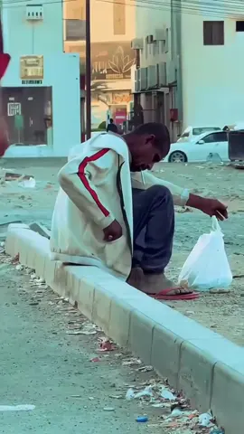 مجبور انسان                                                     #شعب_الصيني_ماله_حل😂😂 