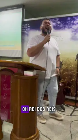 Nascemos para Te Adorar Senhor!!!#jesus #musicagospel #palavra #deus #cristo #gospel 