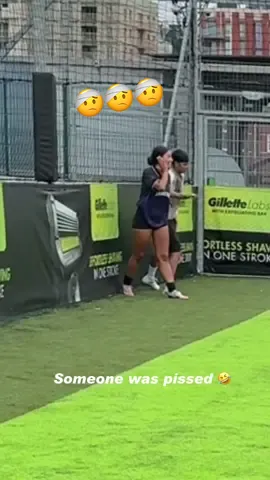 Ouch 🤣 #footballtiktok #nutmeg 