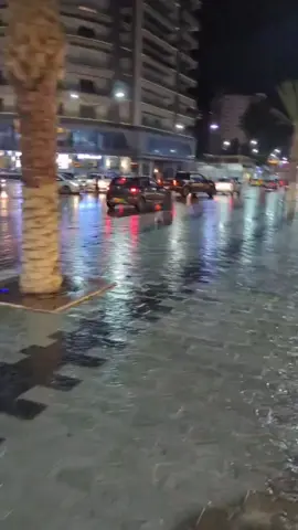 #عنابة_جوهرة_الشرق #annaba #عنابة   يتعافي المرء بالمشي تحت المطر ليلا