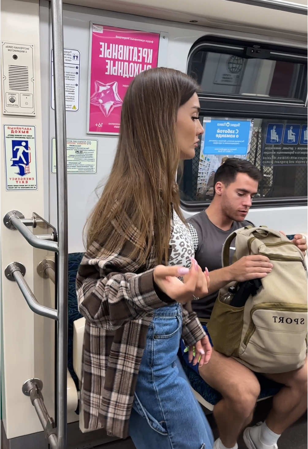 Oh these little girls #reaction #tik_tok #funny 