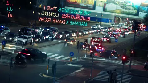 Milan at night it’s a vibe  #nightcore #cinematic #cinematics #videography #streetlight 