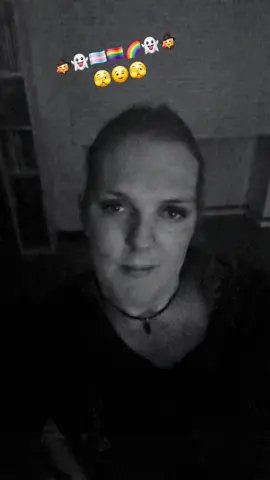 #queertiktok #transproud #bisexual🏳️‍🌈 #🏳️‍⚧️🏳️‍🌈🌈 #mutigsein #lebedeinleben #loveislove🏳️‍🌈 #helloweevibs 