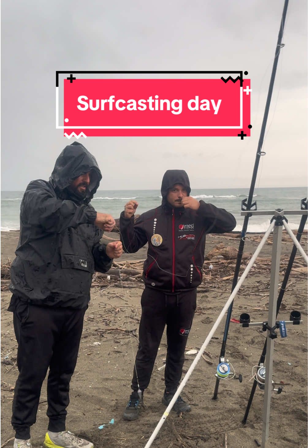 Surfcasting Day: una giornata tipo  #surfcasting #italia #fishingtiktoks  #napoli  #surffishing #surfcastingitalia #mareggiata #inverno #viral #pescadallaspiaggia #asdsniperteam #gennaromargarita #robalo #lubina #neiperte #pescaesportiva #fisherman #fishing #pescador 