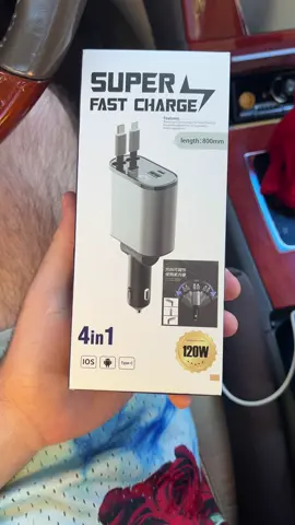 4 devices at ONE TIME?! #accessories #techtok #technology #cars 