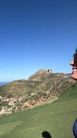 Pour plus d’informations veuillez contacter le 0549104957#parapente #bejaia #extremesports #explorepage #algeria 