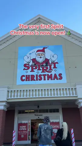 Spirit Christmas is officially open! 🎄 #christmas @spiritchristmas @Spirit Halloween 
