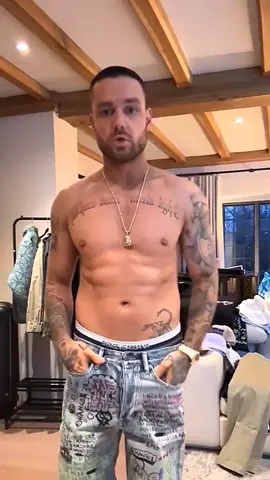 @Liam Payne | R.I.P 😢♥️🪽 #fyp #foryoupage #foryou #liampayne #shirtlessmen #onedirection #rip #zaynmalik #niallhoran #louistomlinson #harrystyles #omfg #Love You will be missed, Liam, more than you know!!! ☁️🫶🏻