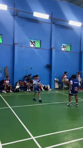 Hindi masama ang umiyak, lalo na kapag ibinigay mo ang lahat sa laban. 🏸😭❤️‍🔥 #badmintonplayer #badminton #badmintonlovers #stronger #fy 