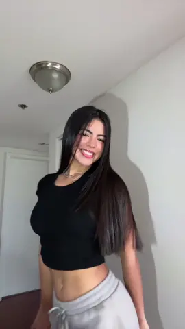 Una Venezolana lindaa 🇻🇪 #venezuela #fyp #parati #beauty @RAWA 