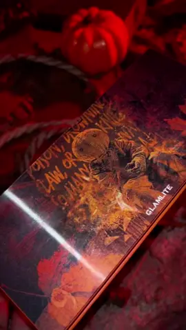 Trick R Treat palette revealed!!! Are you ready to see the rest of the collection unveiled? Launching this Tuesday at 9am pst! 