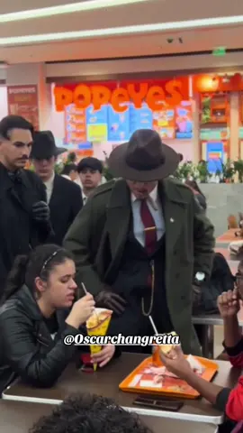 When the Peaky blinders go public to watch people's reaction #unitedkingdom #peakyblinders #reaction #inpublic #thomasshelby #USA 