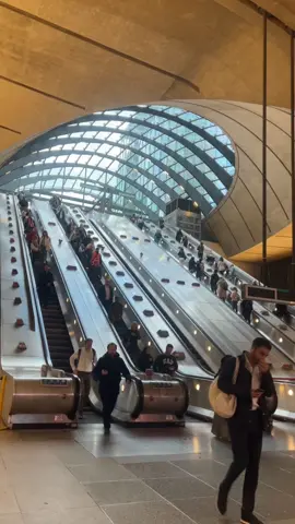 @Ravensbourne University London #fashiontiktok#design #london 