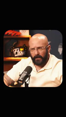 Tá numa relação? Prepare-se, vai acabar… . . #marcoslacerda #flow #reflexão #frases 