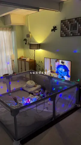 Hari ahad hari bermalas malasan  Baby playpen >>  @𝓪𝓶𝓲𝓻𝓪𝓱 𐙚✿  Mainan baby >>  @𝓪𝓶𝓲𝓻𝓪𝓱 𐙚✿  Selimut >>  @𝓪𝓶𝓲𝓻𝓪𝓱 𐙚✿  #fypage #fyp #fyppppppppppppppppppppppp #babyplaypen #sunday #mommylife #Babyplaypen #PlaypenMurah
