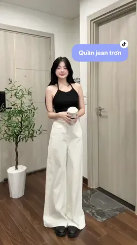 Quần jean trắng trơn ống suông #videohangthoitrang #OOTD #viral #xuhuong #247store #macdep #quần 