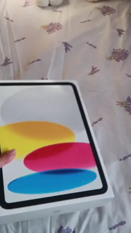 officially an ipad kid again 🤣 #fyp #ipad #ipad10thgen #ipad10thgeneration #apple #viral #views #silver #CapCut #fyp #hawaii #filipino 