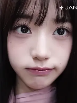 Her eyes i can’t #wonyoung 