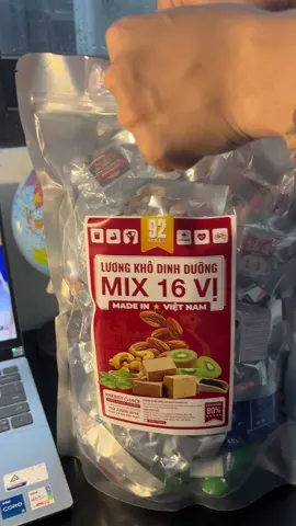 Lương khô mini mix 16 vị dinh dưỡng an toàn #luongkho #luongkhomini #luongkhomix16 #luongkhomix12 #luongkhomix13vi #anvat #healthy 