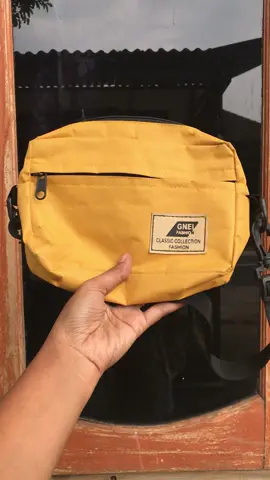 Tas selempang nya bestie ..model bagus cocok buat pergi ..#tasgnei #tasselempang #affiliatemarketing #affiliate 